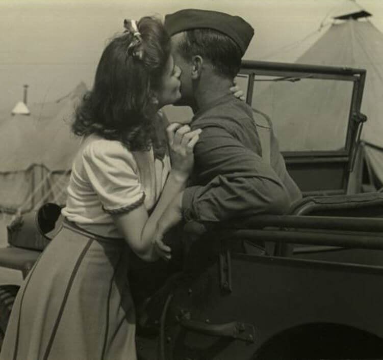 galerie photos amoureux du tarot et amour pendant la guerre